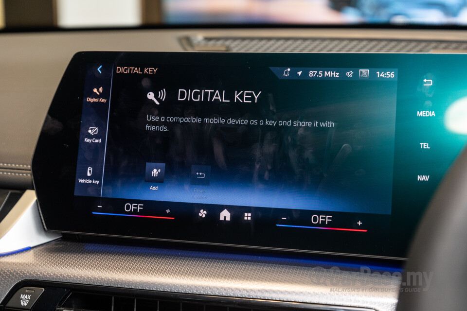 BMW iX1 U11 EV (2023) Interior