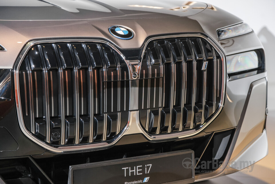 BMW i7 G70 BEV (2023) Exterior