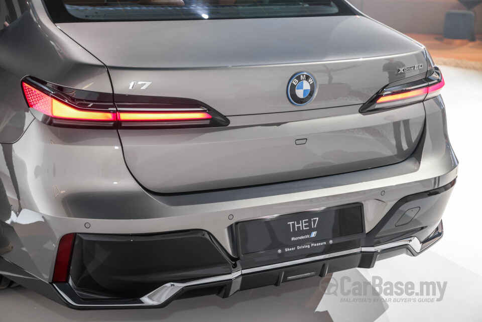 BMW i7 G70 BEV (2023) Exterior