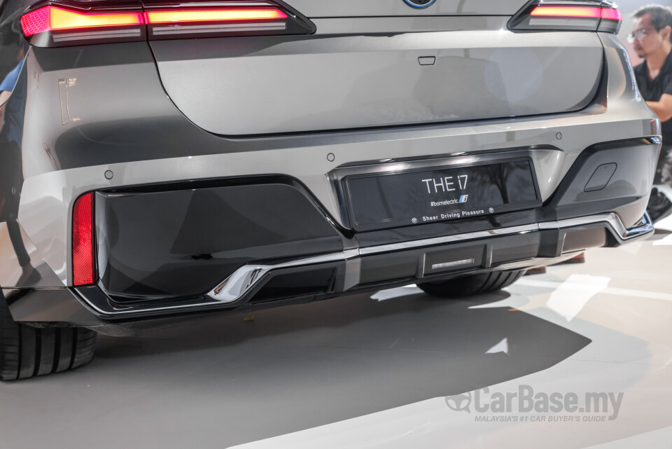 BMW i7 G70 BEV (2023) Exterior
