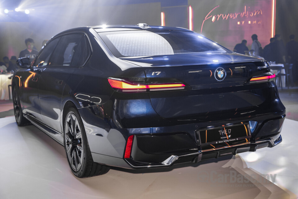 BMW i7 G70 BEV (2023) Exterior
