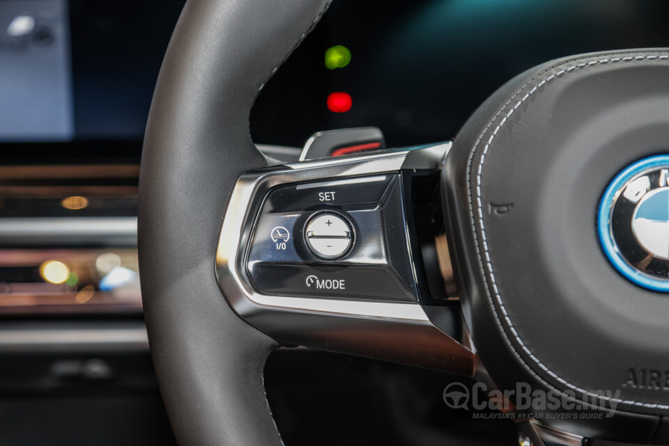 BMW i7 G70 BEV (2023) Interior