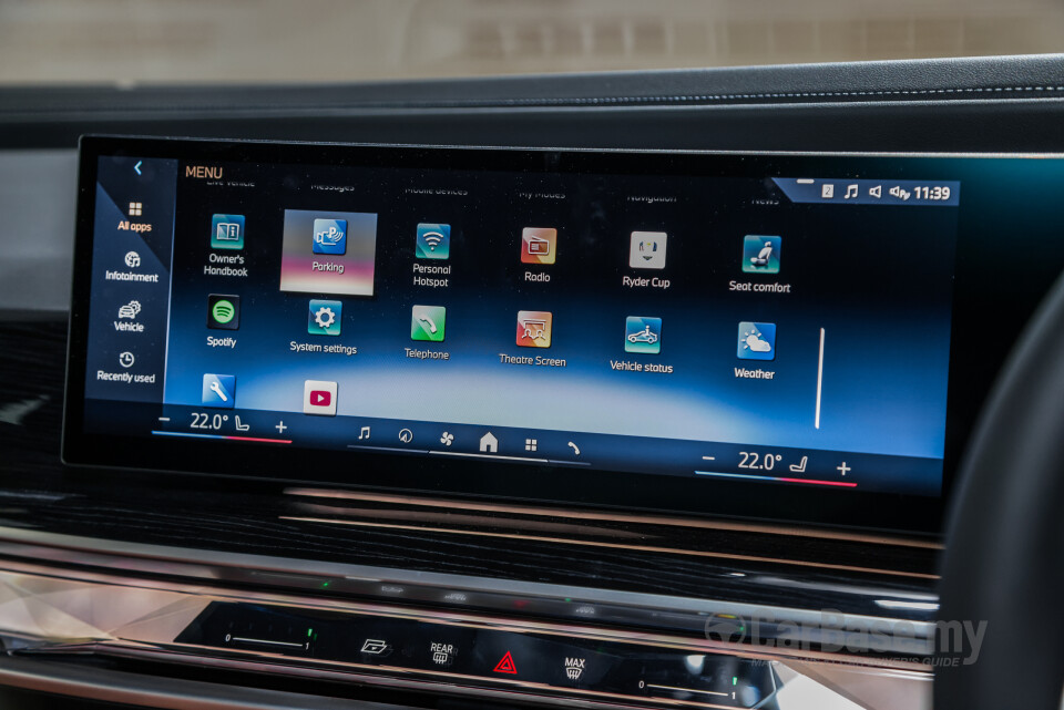BMW i7 G70 BEV (2023) Interior