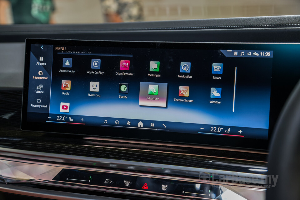 BMW i7 G70 BEV (2023) Interior