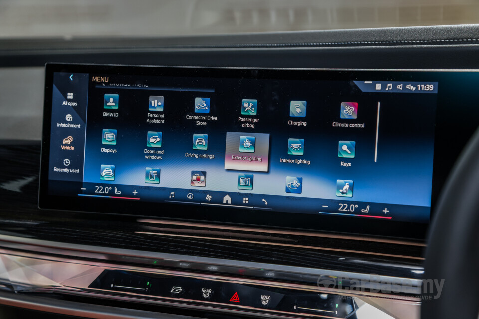 BMW i7 G70 BEV (2023) Interior