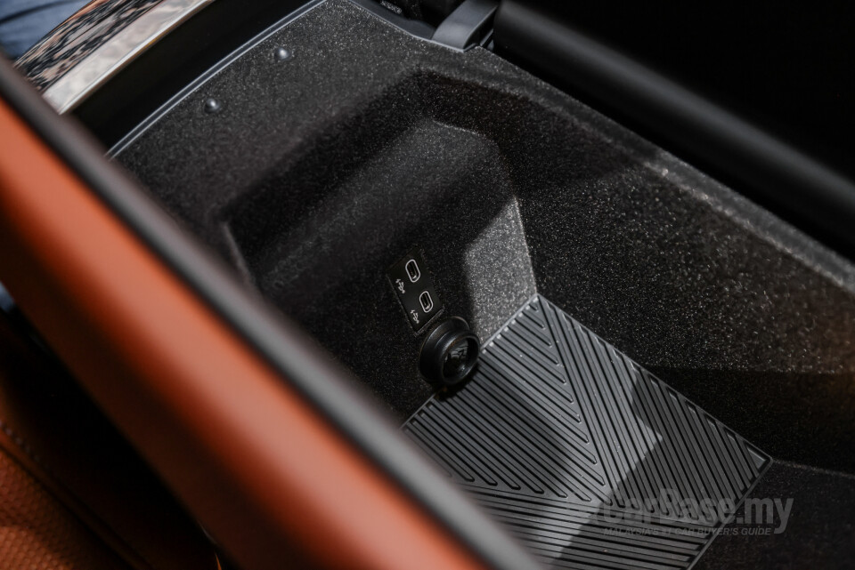 BMW i7 G70 BEV (2023) Interior