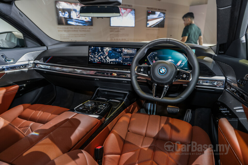 BMW i7 G70 BEV (2023) Interior
