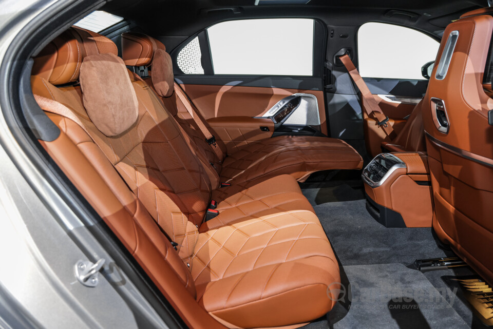 BMW i7 G70 BEV (2023) Interior