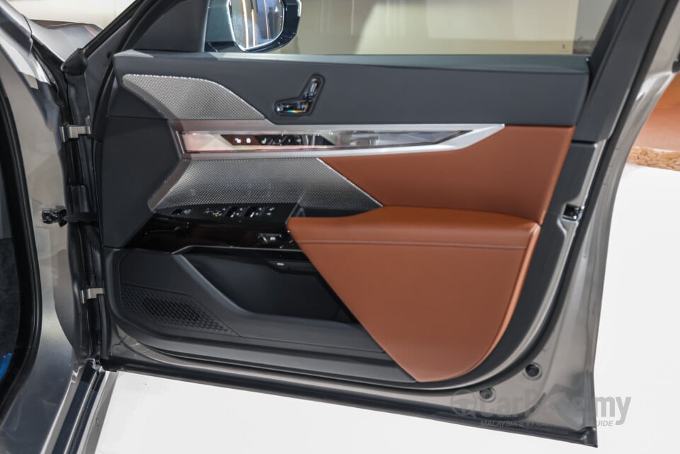 BMW i7 G70 BEV (2023) Interior