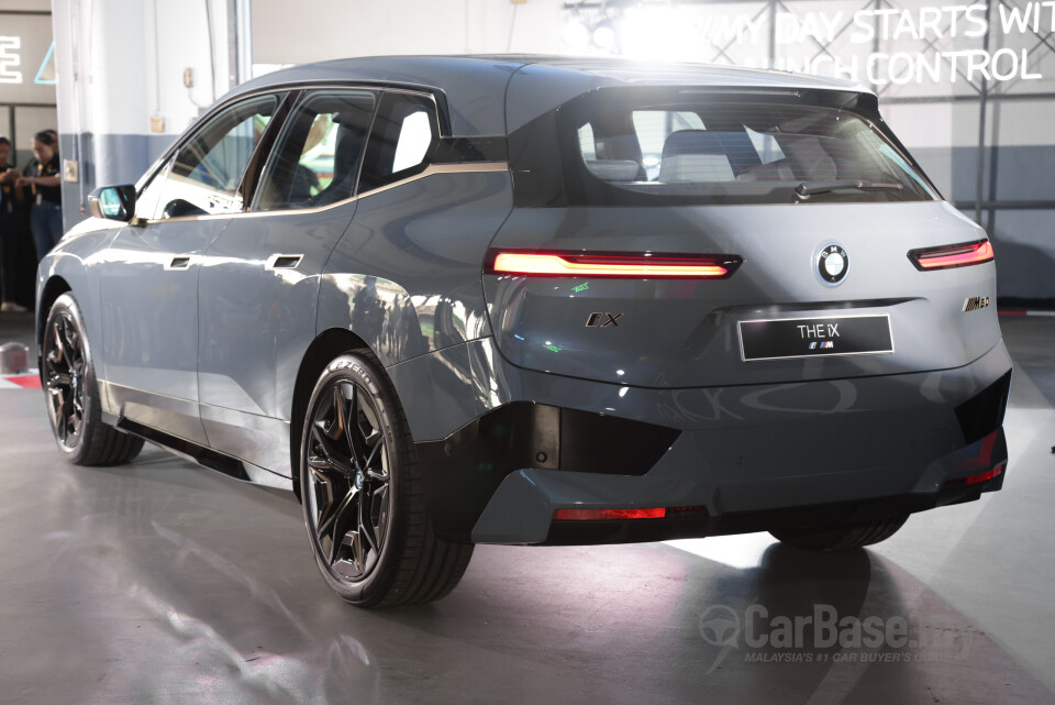BMW iX M60 I20 (2023) Exterior