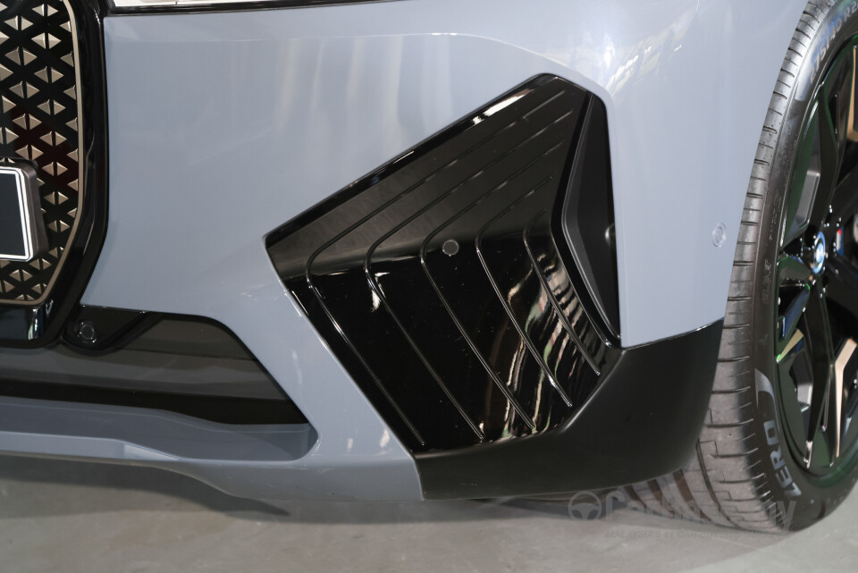 BMW iX M60 I20 (2023) Exterior