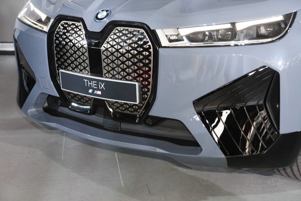 BMW iX M60 I20 (2023) Exterior