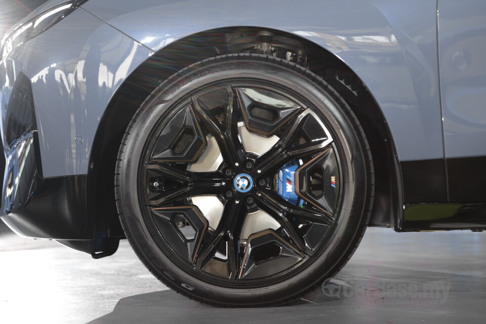 BMW iX M60 I20 (2023) Exterior