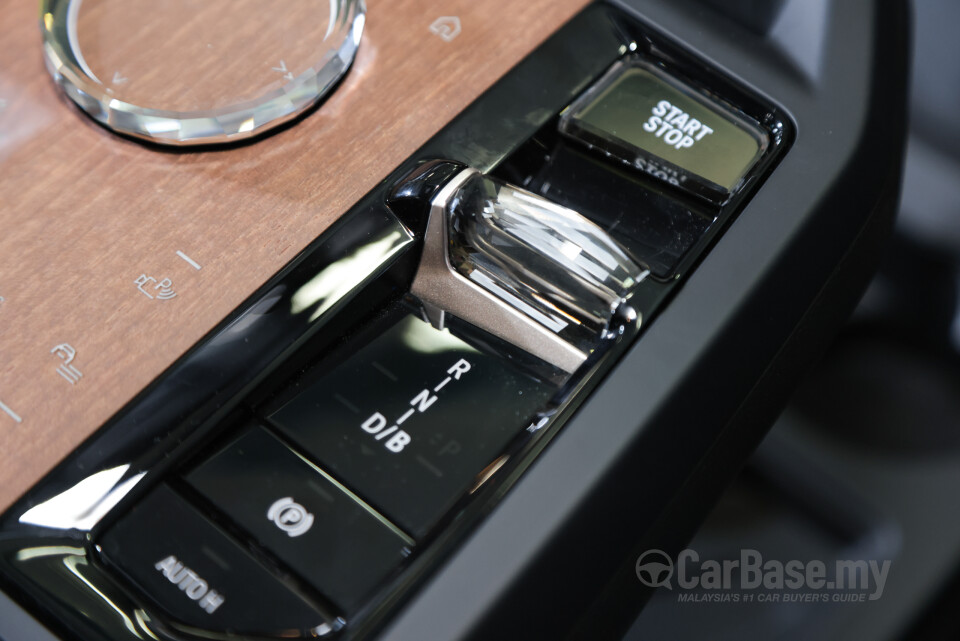 BMW iX M60 I20 (2023) Interior
