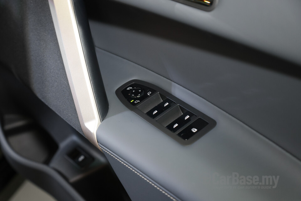 BMW iX M60 I20 (2023) Interior