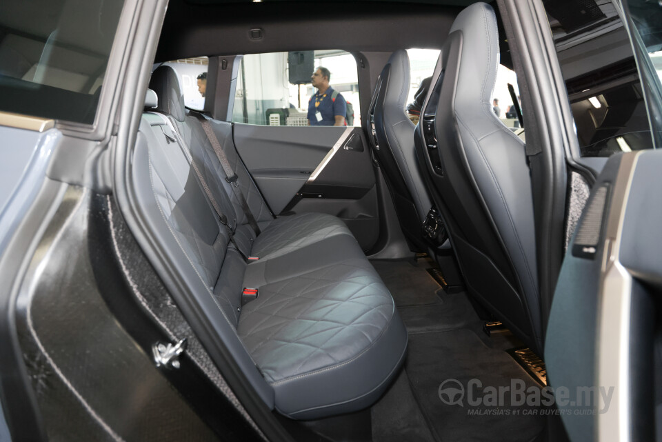 BMW iX M60 I20 (2023) Interior