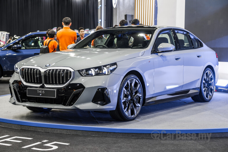 BMW i5 G60 (2023) Exterior