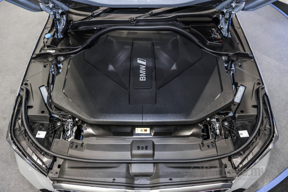 BMW i5 G60 (2023) Exterior