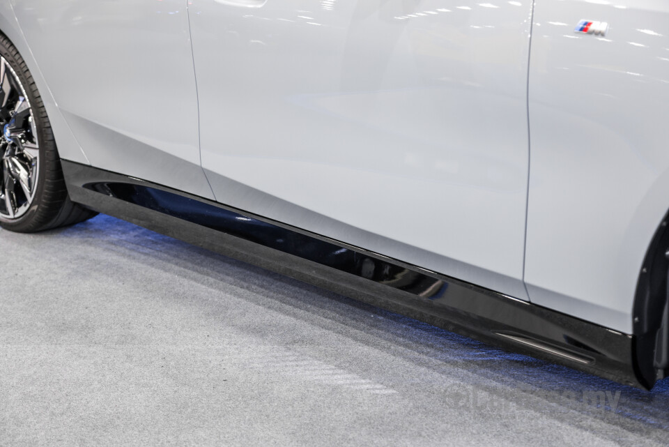 BMW i5 G60 (2023) Exterior