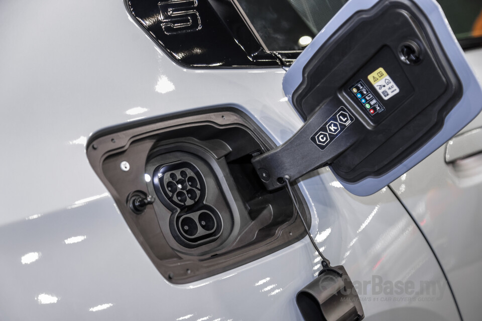 BMW i5 G60 (2023) Exterior