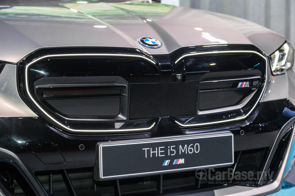 BMW i5 G60 (2023) Exterior