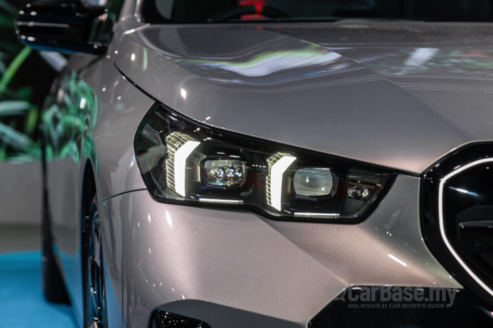 BMW i5 G60 (2023) Exterior