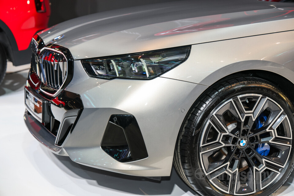 BMW i5 G60 (2023) Exterior