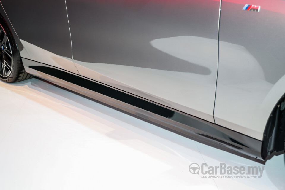 BMW i5 G60 (2023) Exterior