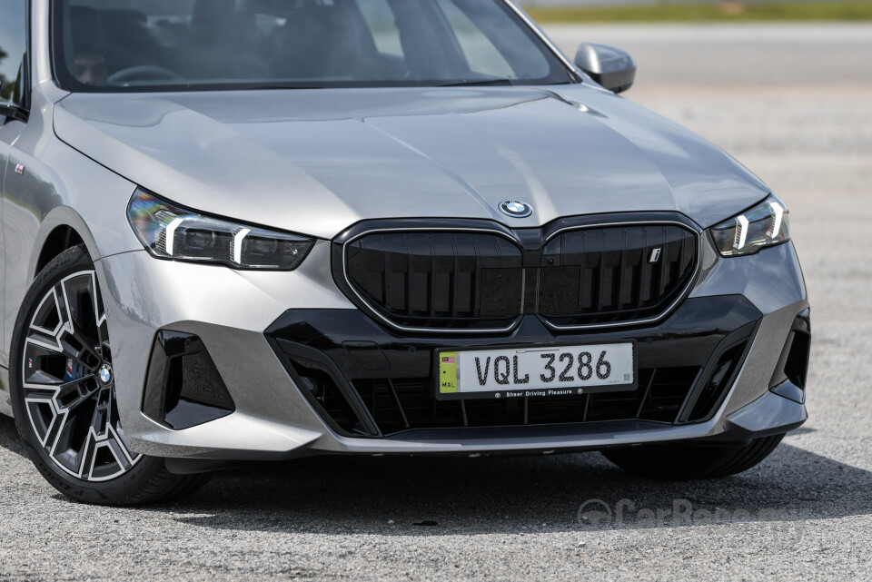 BMW i5 G60 (2023) Exterior