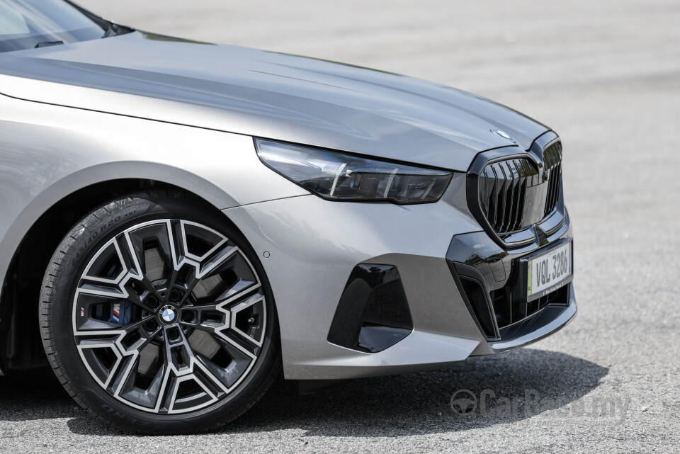 BMW i5 G60 (2023) Exterior