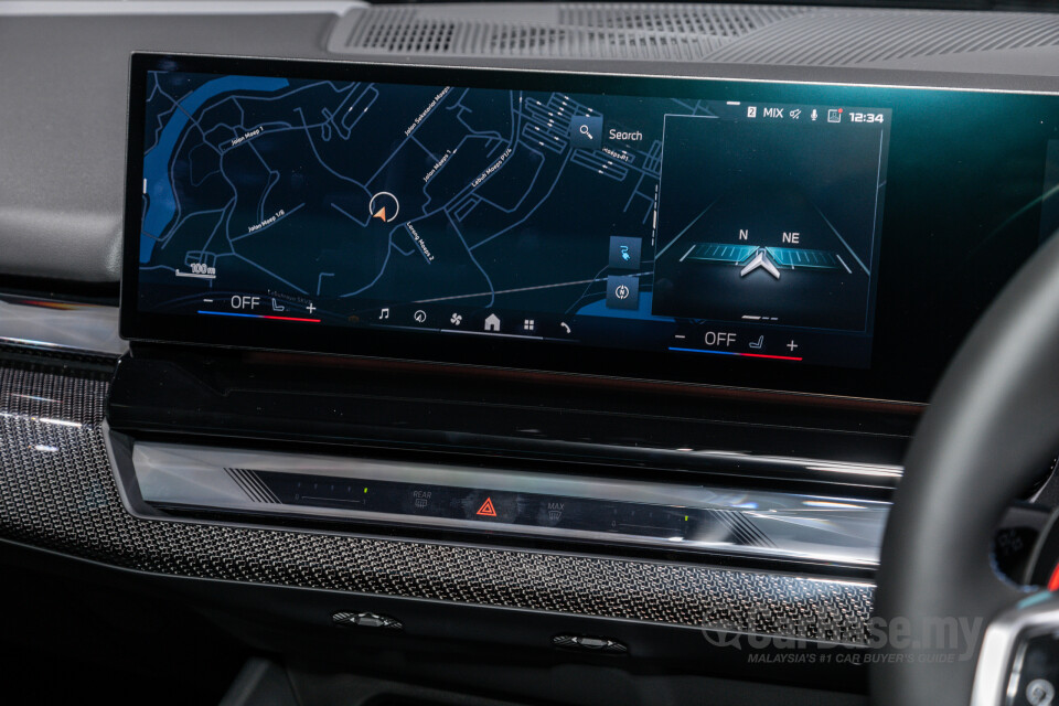 BMW i5 G60 (2023) Interior
