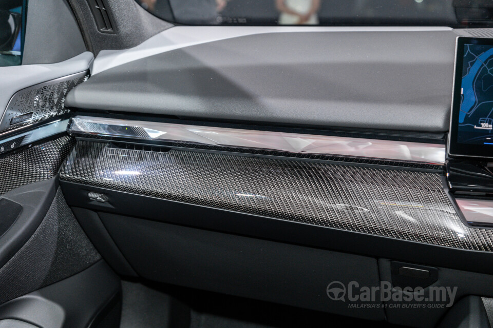 BMW i5 G60 (2023) Interior
