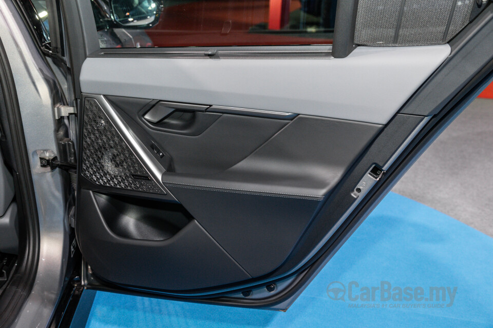 BMW i5 G60 (2023) Interior