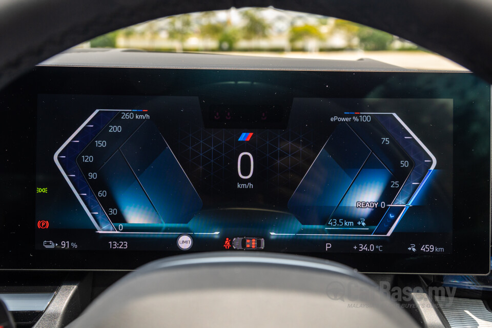 BMW i5 G60 (2023) Interior