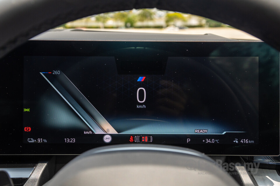 BMW i5 G60 (2023) Interior