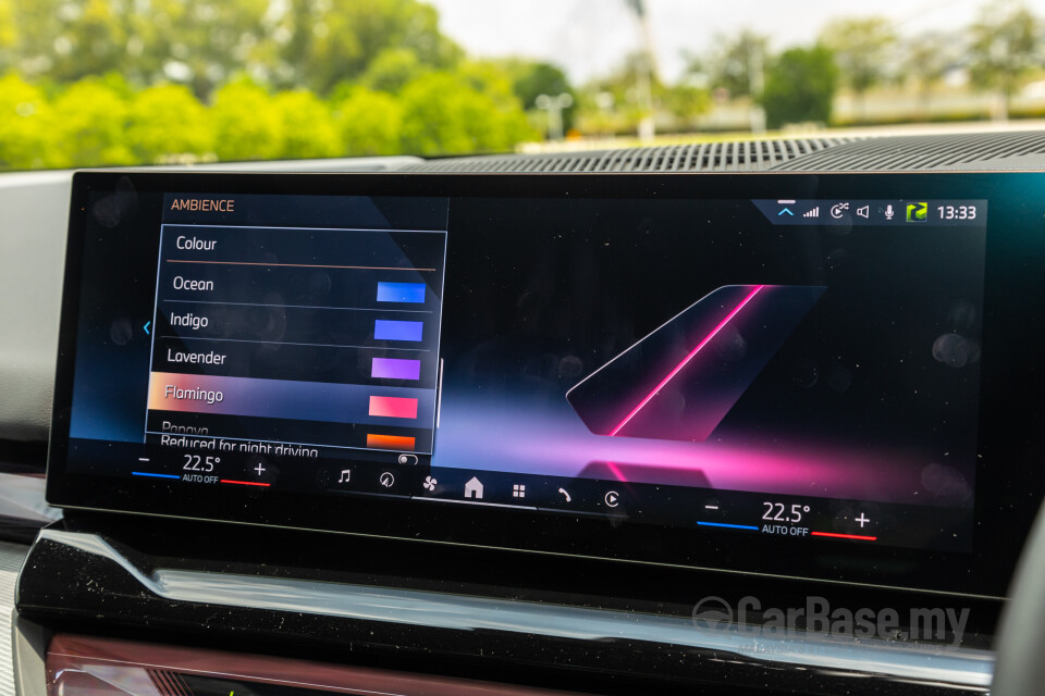 BMW i5 G60 (2023) Interior
