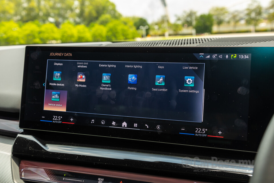 BMW i5 G60 (2023) Interior