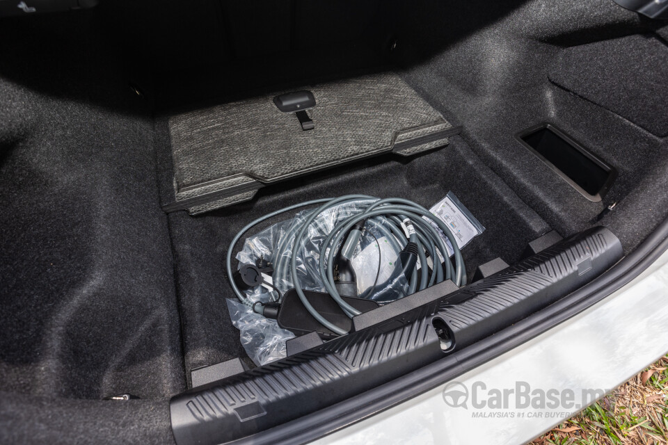 BMW i5 G60 (2023) Interior