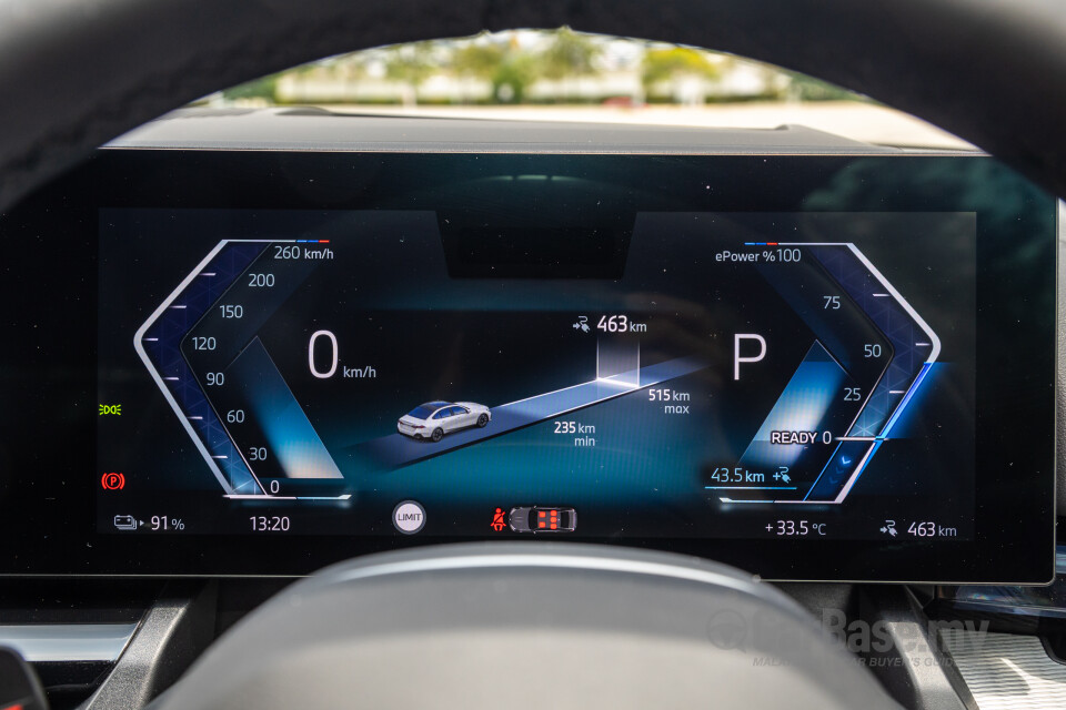 BMW i5 G60 (2023) Interior