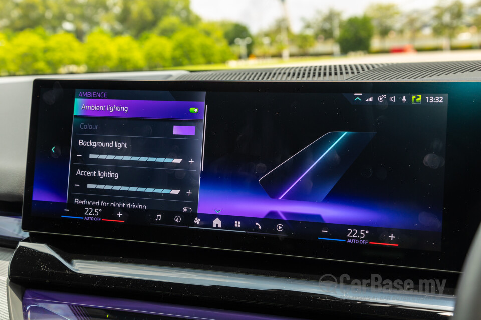 BMW i5 G60 (2023) Interior