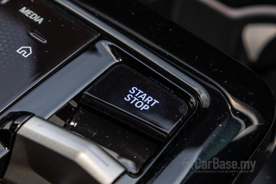 BMW i5 G60 (2023) Interior