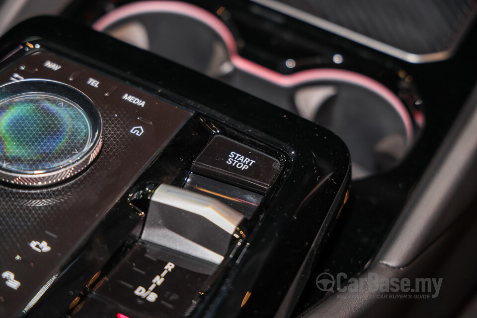 BMW i5 G60 (2023) Interior