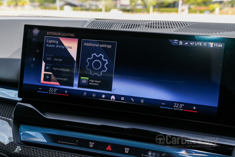 BMW i5 G60 (2023) Interior