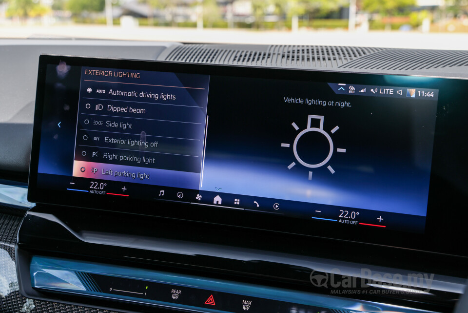 BMW i5 G60 (2023) Interior