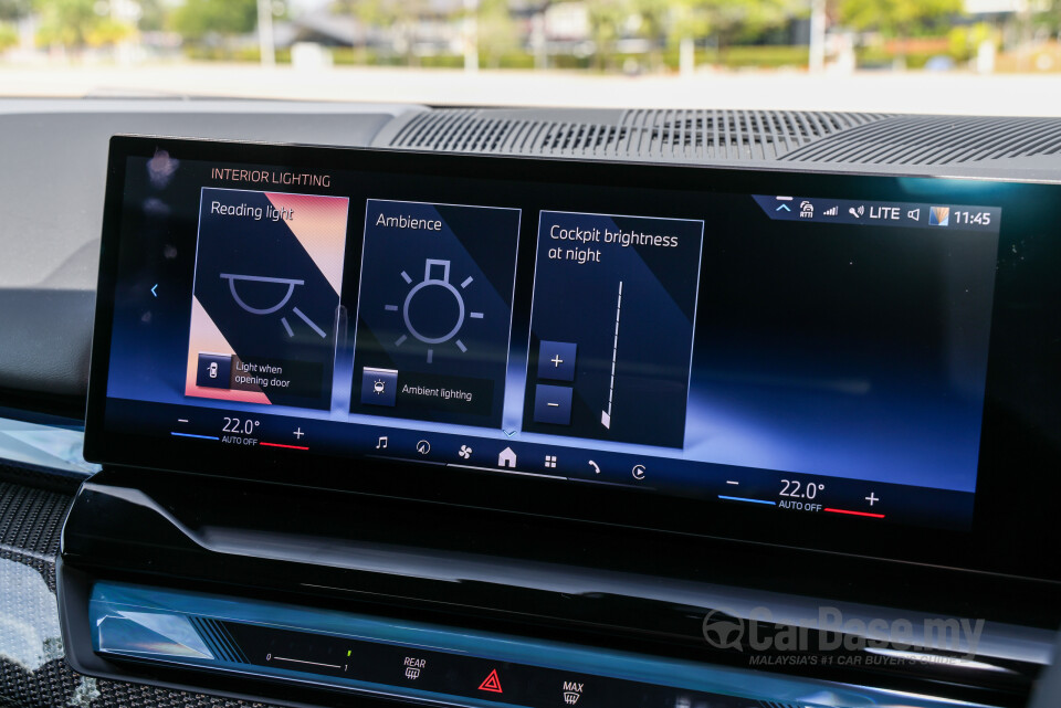 BMW i5 G60 (2023) Interior