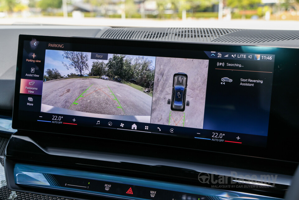 BMW i5 G60 (2023) Interior