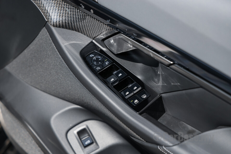 BMW i5 G60 (2023) Interior