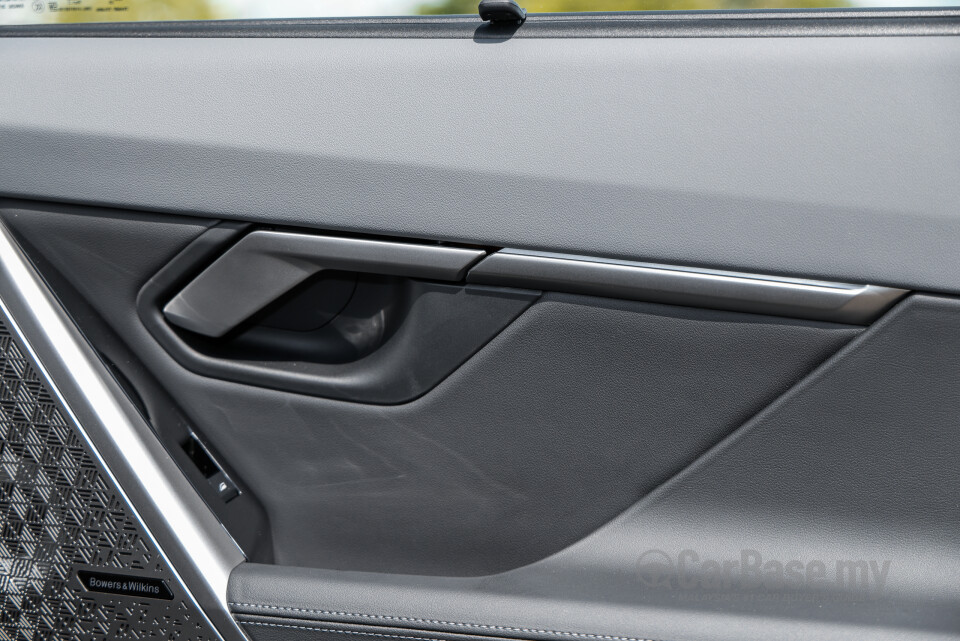 BMW i5 G60 (2023) Interior