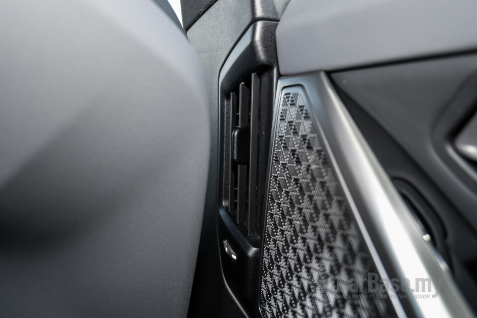 BMW i5 G60 (2023) Interior