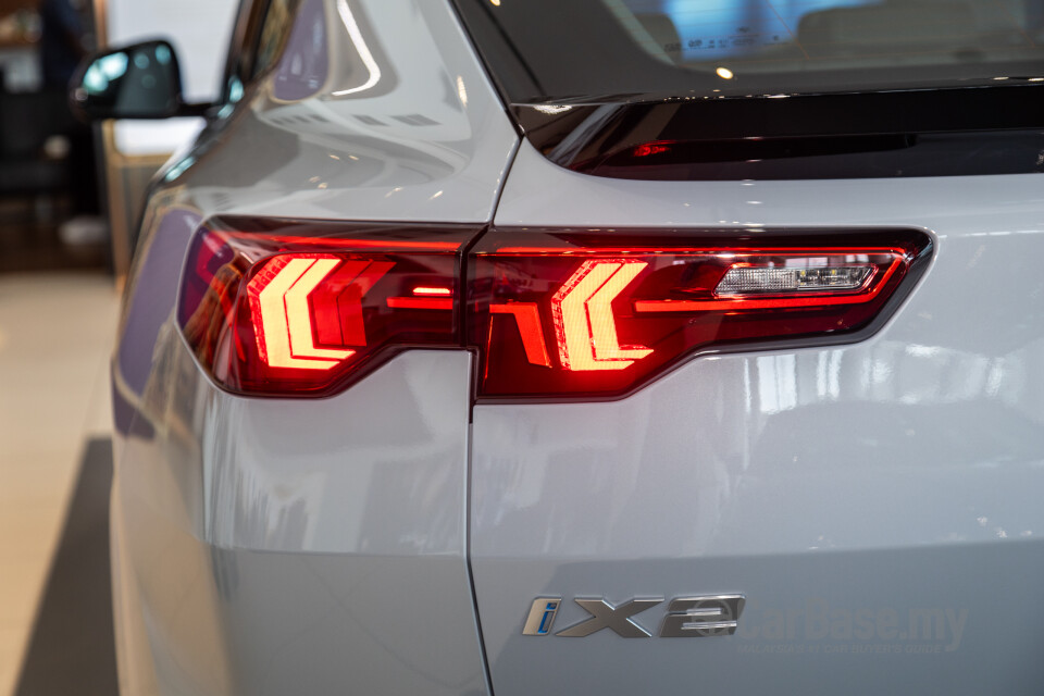 BMW iX2 U10 (2024) Exterior